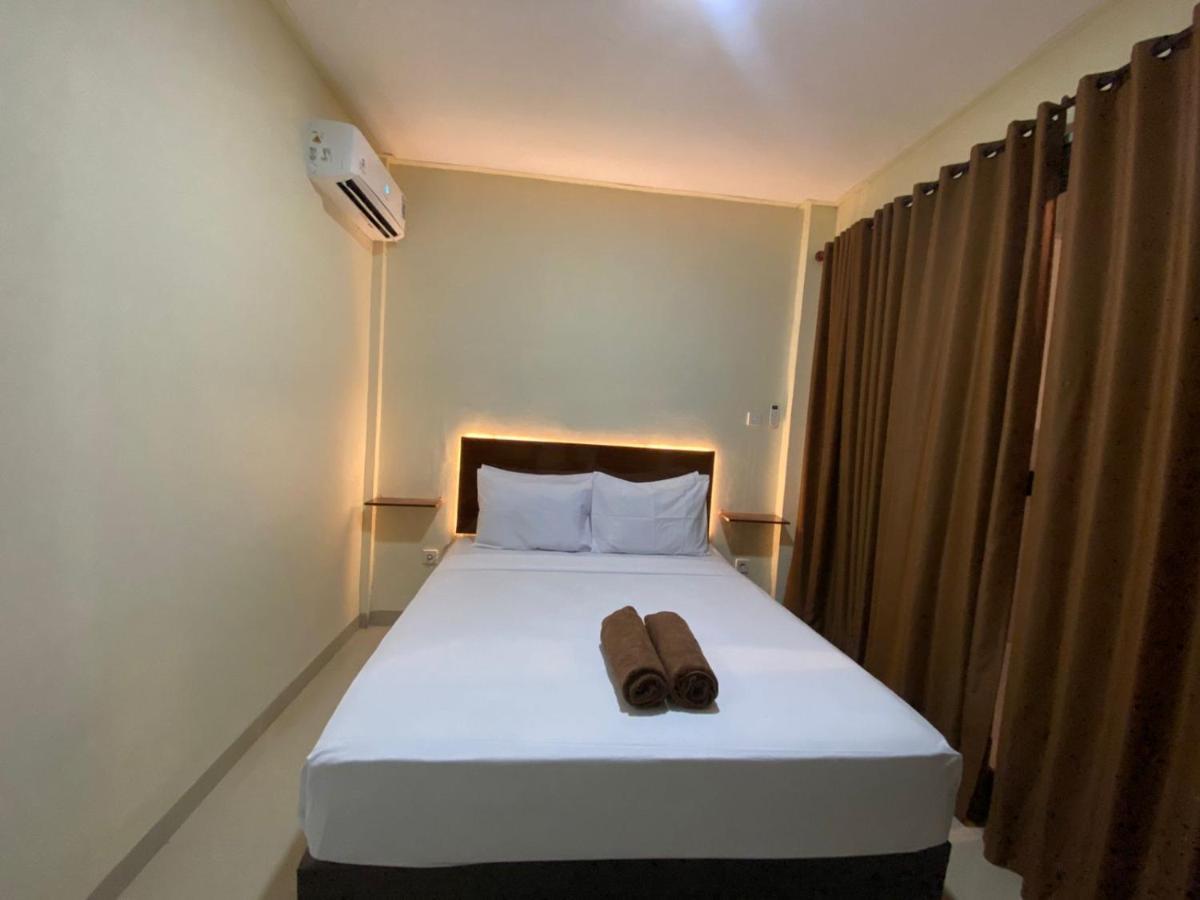 Naja Homestay Gili Trawangan Exterior photo
